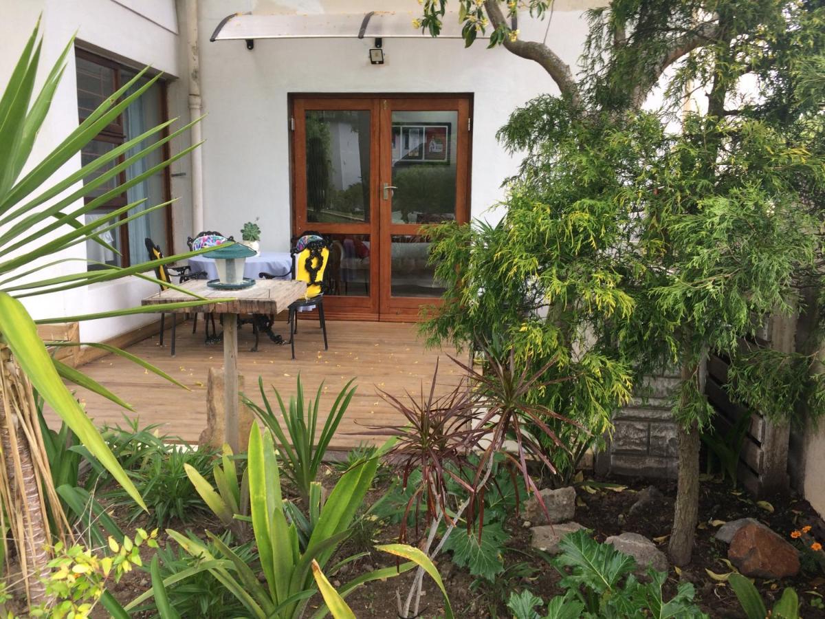 Cul De Sac - Accommodation George Exterior photo
